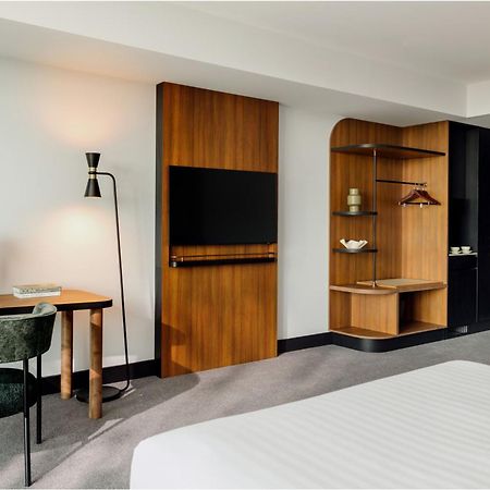 Crowne Plaza Adelaide Mawson Lakes By Ihg Exterior photo